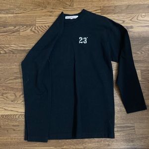 Richardson black long-sleeve shirt